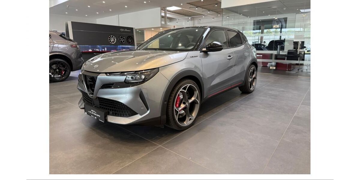 Alfa Romeo Junior 11.000 km 38.985 &euro; Oberhausen 46049