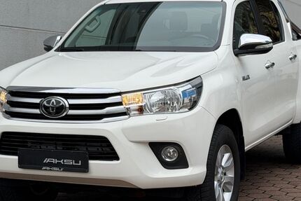 Toyota Hilux 64.900 km 29.990 &euro; Velbert 42551