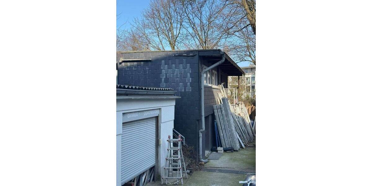 Mehrfamilienhaus mit Gewerbeeinheit im Hof am Innenhafen 1 zimmer