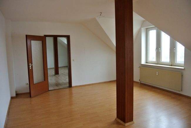 Etagenwohnung Mülheim an der Ruhr Mitte-Ost - 3 Zimmer, 98 m&sup2;, 650&euro; | Angebot:26276490