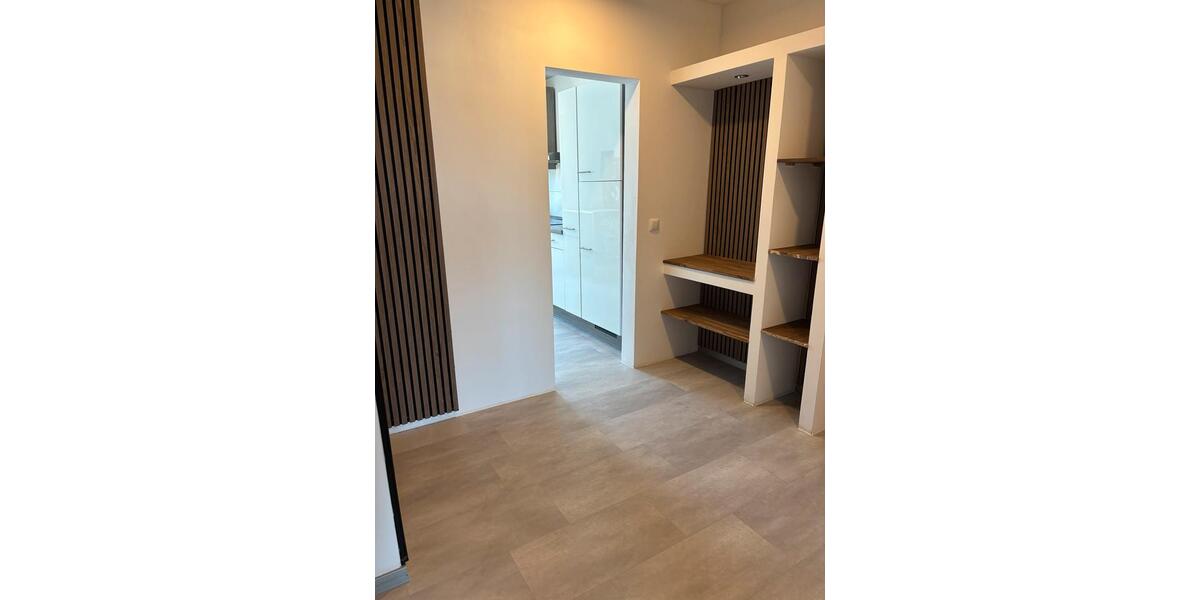 Dachgeschoßwohnung Recklinghausen - 2 Zimmer, 65 m&sup2;, 880&euro; | Angebot:25364974