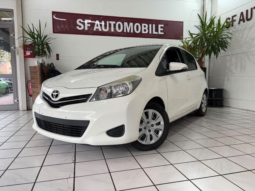 Yaris