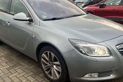 Opel Insignia 188.000 km 5.490 € Marl 45772