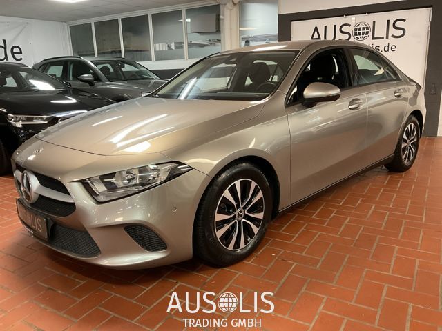 Mercedes-Benz A 180 87.000 km 18.790 € Wülfrath 42489