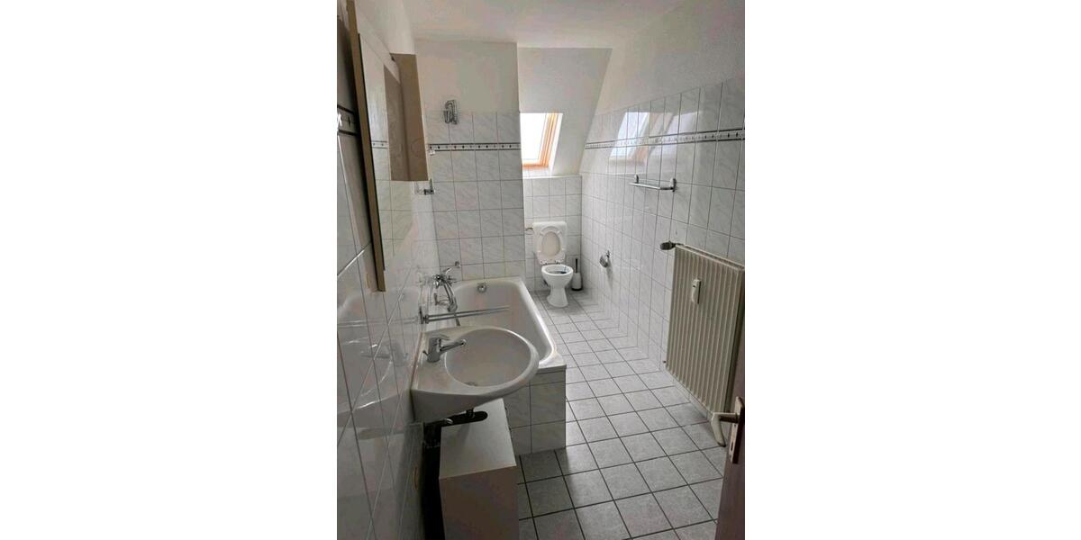 Dachgeschoßwohnung Bochum Werne - 2.5 Zimmer, 67 m&sup2;, 465&euro; | Angebot:26323578