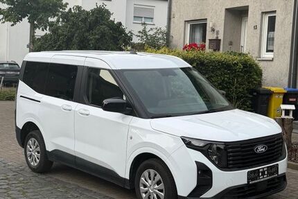 Ford Tourneo Courier 18.500 km 18.900 &euro; Gelsenkirchen 45889