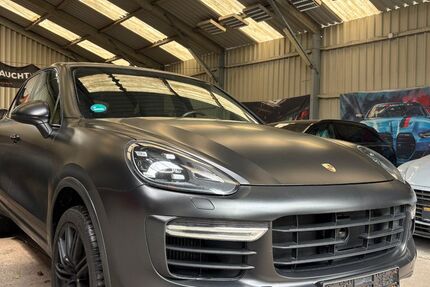 Porsche Cayenne 142.000 km 23.950 &euro; Essen 45139