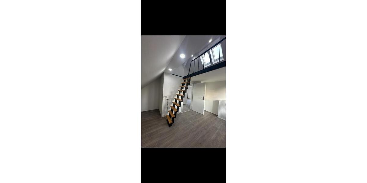 Einfamilienhaus Duisburg Rheinhausen - 5 Zimmer, 180 m&sup2;, 1.600&euro; | Angebot:25988678