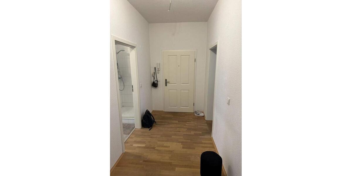 Etagenwohnung Bochum - 2 Zimmer, 63 m&sup2;, 640&euro; | Angebot:27625762