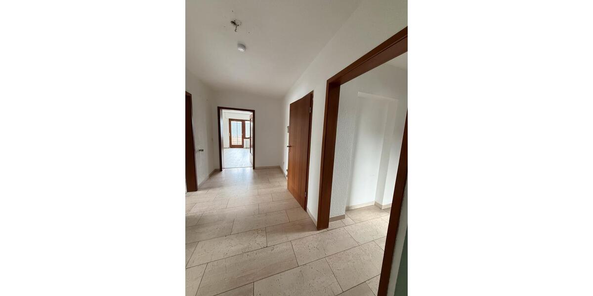 Etagenwohnung Neukirchen-Vluyn Vluyn - 3 Zimmer, 112 m&sup2;, 1.400&euro; | Angebot:26262968