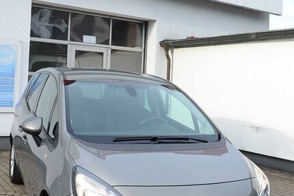 Opel Meriva 100.600 km 8.950 &euro; Bottrop 46240