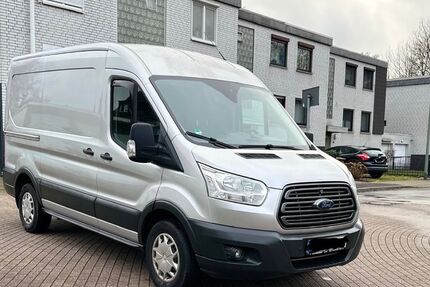 Ford Transit 145.306 km 18.499 &euro; Essen 45326