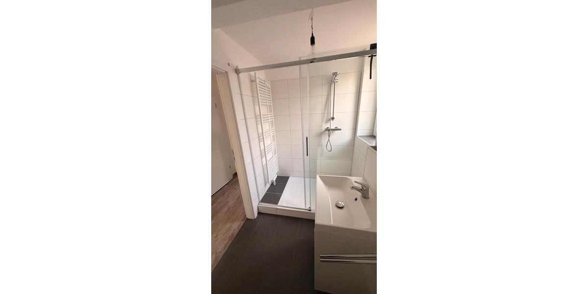 Etagenwohnung Essen Stadtbezirk V - 4 Zimmer, 100 m&sup2;, 850&euro; | Angebot:26327051