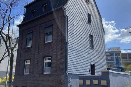 Haus Oberhausen Sterkrade-Mitte - 8 Zimmer, 201 m&sup2;, 289.000&euro; | Angebot:26908926