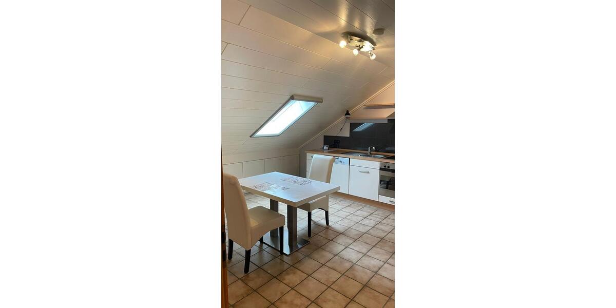 Dachgeschoßwohnung Raesfeld - 3 Zimmer, 85 m&sup2;, 995&euro; | Angebot:27543351