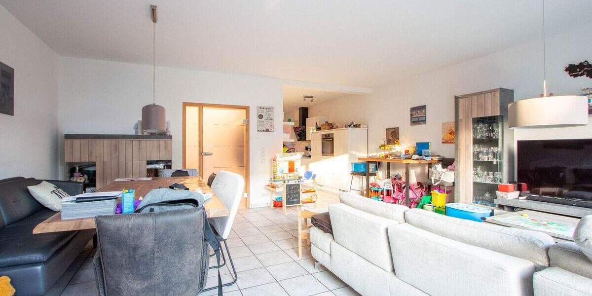 Reihenmittelhaus Bottrop Eigen - 4 Zimmer, 142 m&sup2;, 399.000&euro; | Angebot:25707079