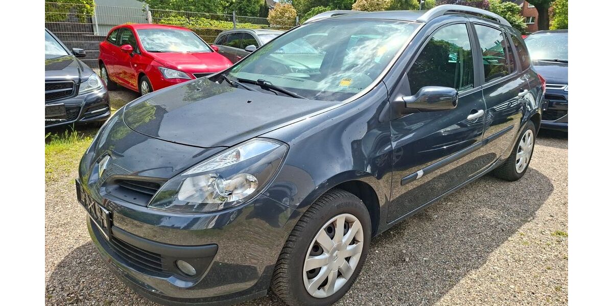 Renault Clio 79.000 km 3.499 &euro; Oberhausen 46149