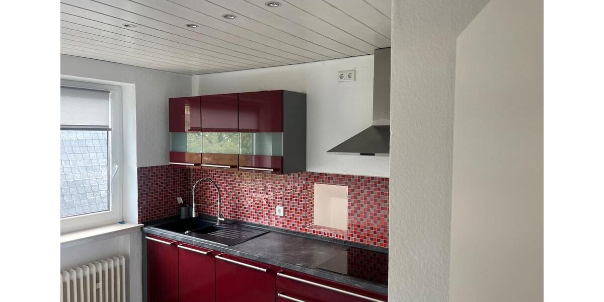 Dachgeschoßwohnung Duisburg Rheinhausen - 2 Zimmer, 60 m&sup2;, 580&euro; | Angebot:26253476