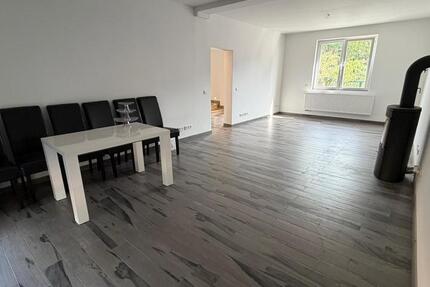 Haus Essen Stadtbezirk V - 4.5 Zimmer, 150 m&sup2;, 2.800&euro; | Angebot:27615851