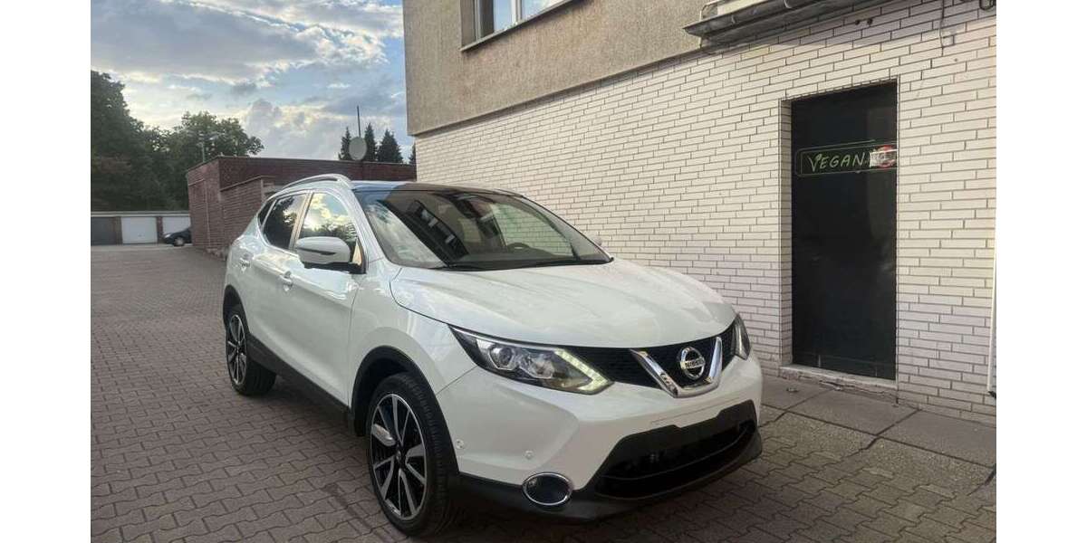 Nissan Qashqai 94.000 km 11.999 &euro; Essen 45143
