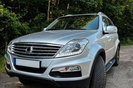 SsangYong REXTON 56.000 km 13.500 &euro; Essen 45277