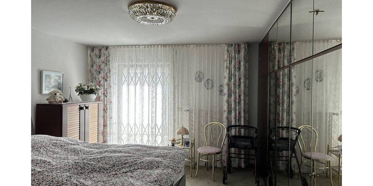 Doppelhaushälfte Duisburg Röttgersbach - 4 Zimmer, 150 m&sup2;, 415.000&euro; | Angebot:26914149