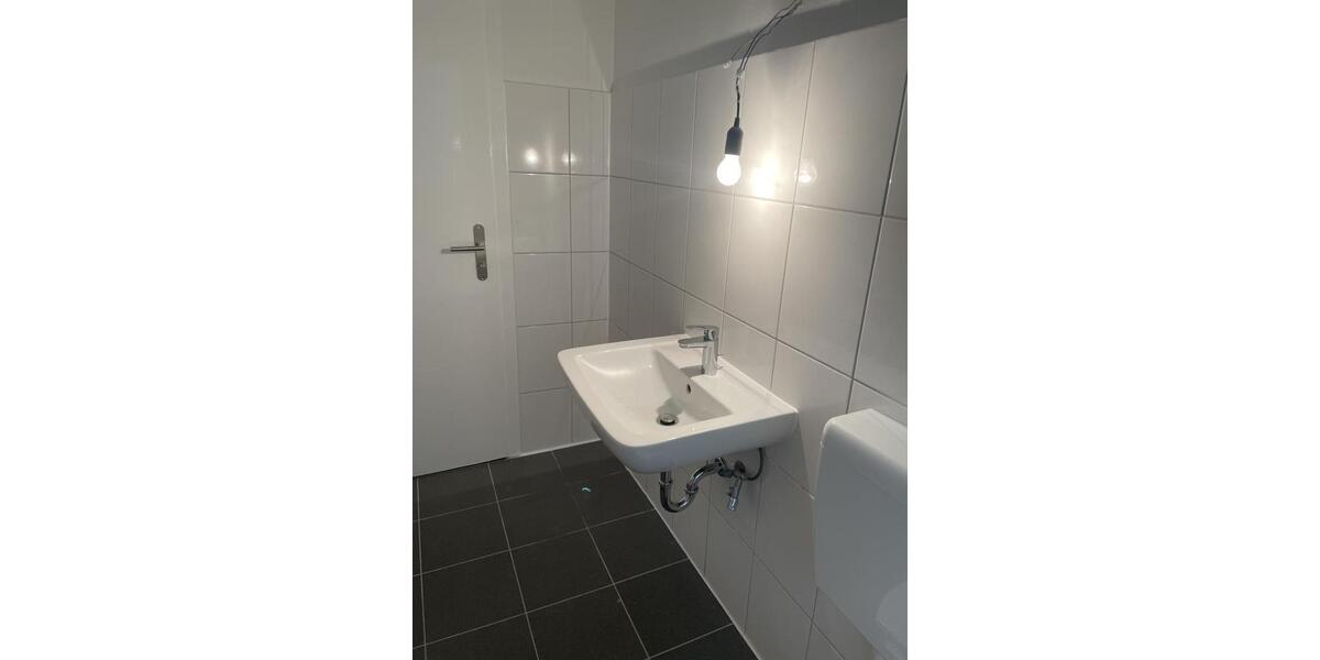 ***GERÄUMIGE 3-ZIMMER WOHNUNG MIT BALKON*** 3 zimmer