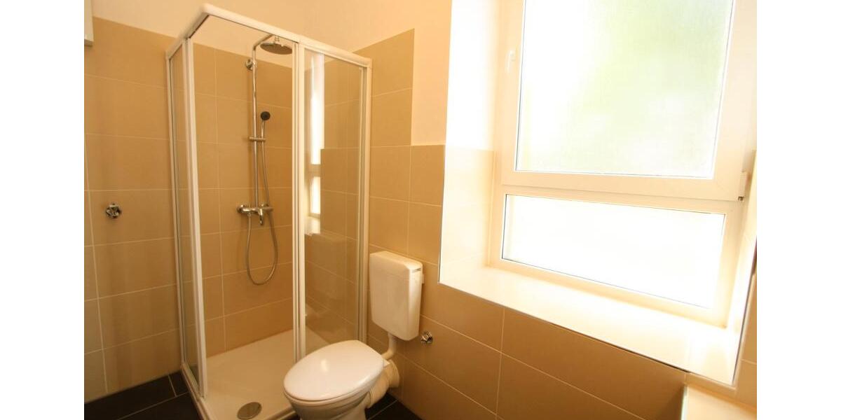 Erdgeschoßwohnung Herne Wanne-Bickern - 2.5 Zimmer, 65 m&sup2;, 600&euro; | Angebot:26305506