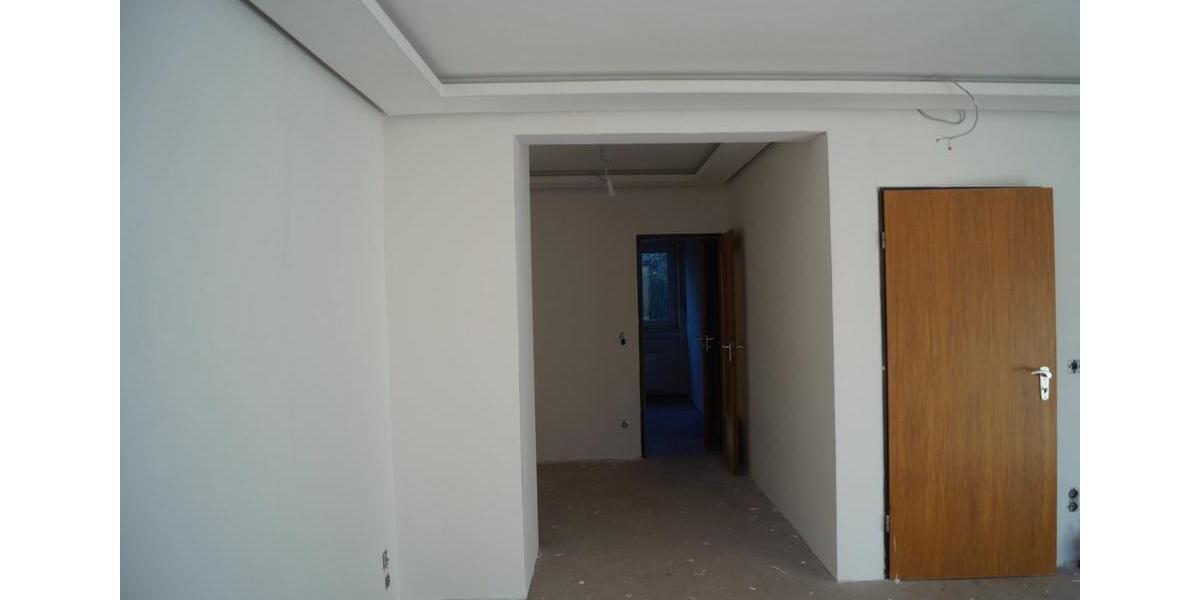 Kernsaniertes Einfamilien-Endhaus mit Garage 7 zimmer