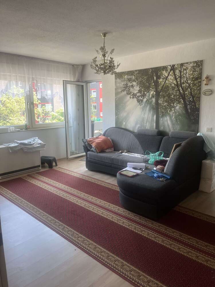 Wohnung zum Mieten in Essen 360 € 50.75 m²