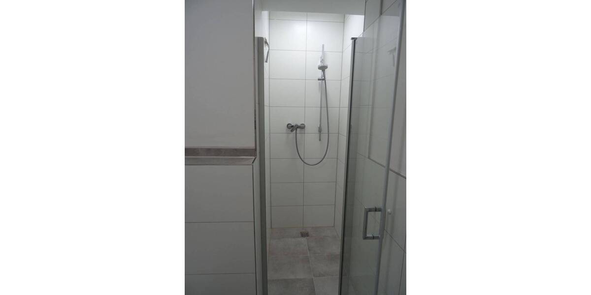 Etagenwohnung Essen Stadtwald - 1 Zimmer, 51 m&sup2;, 400&euro; | Angebot:26833483