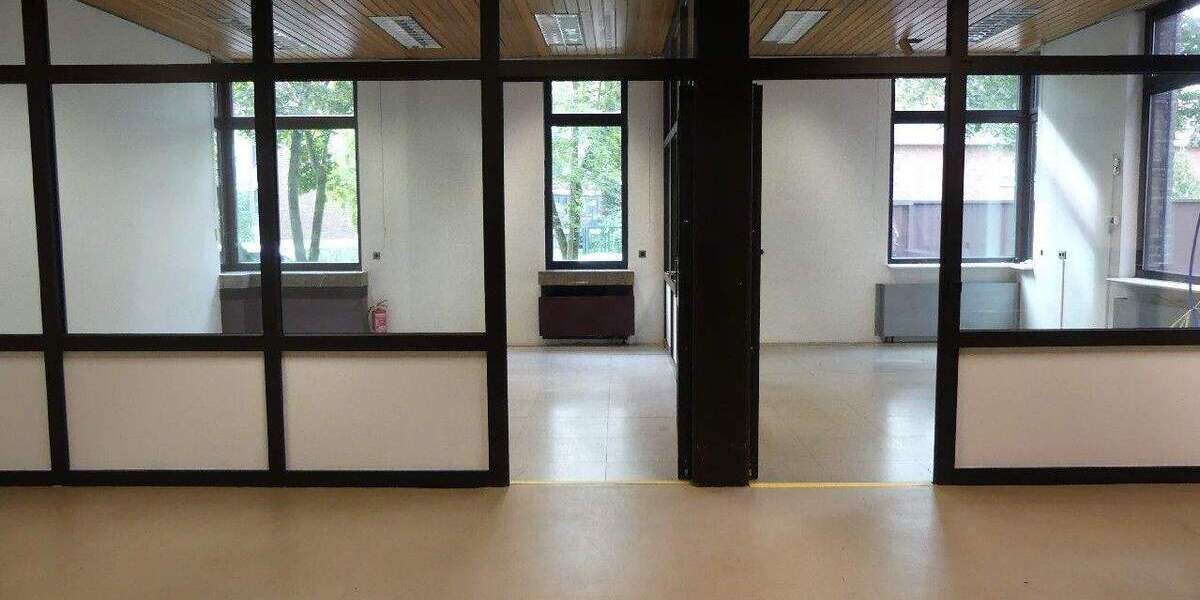 180qm Lager- Ausstellungsflächen mit ca.80qm Büro in Wesel Citynah zimmer