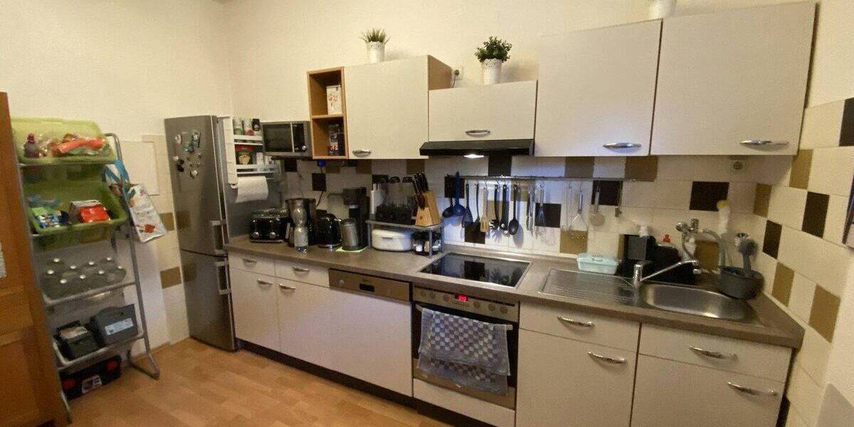 Mehrfamilienhaus, Wohnhaus Oberhausen Sterkrade-Mitte - 8 Zimmer, 201 m&sup2;, 289.000&euro; | Angebot:26908926