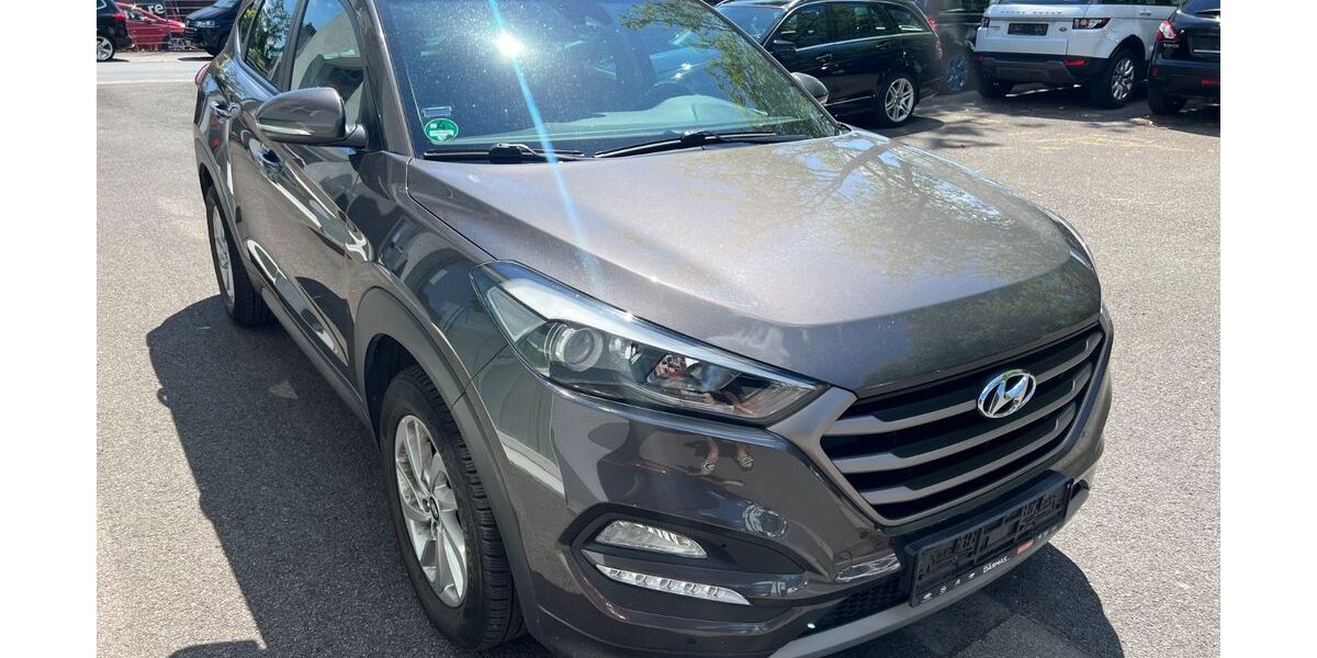 Hyundai TUCSON 118.000 km 13.999 &euro; Recklinghausen 45663