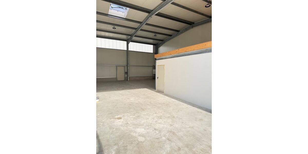 Gewerbeobjekt Voerde (Niederrhein) - 2.000&euro; | Angebot:26527927