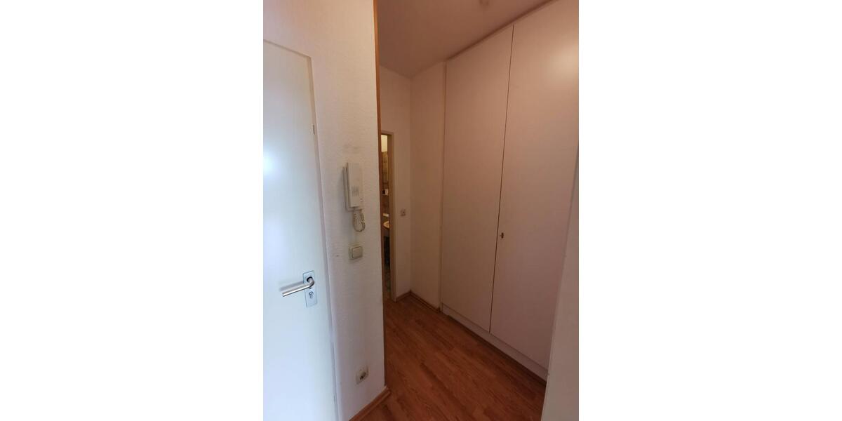 Etagenwohnung Ratingen - 1 Zimmer, 34 m&sup2;, 470&euro; | Angebot:26270996