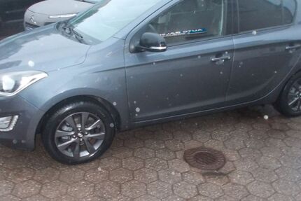 Hyundai i20 121.000 km 5.300 &euro; Bochum 44809