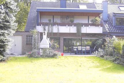 Haus Duisburg Walsum - 8 Zimmer, 230 m&sup2;, 530.000&euro; | Angebot:26462347