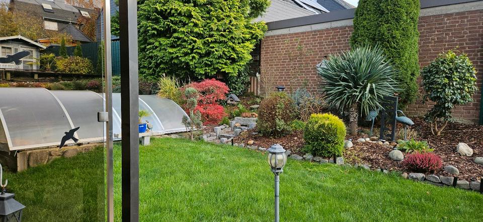 Freistehendes Zweifamilienhaus 6 zimmer