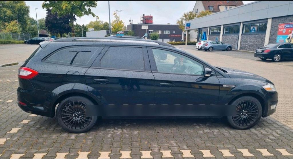 Ford Mondeo 227.404 km 3.890 € Witten 58452