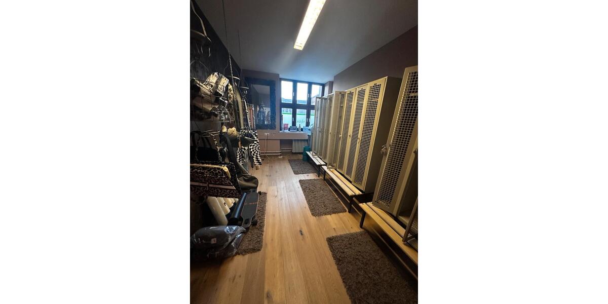 Yogastudio-Räume zur Untervermietung zimmer