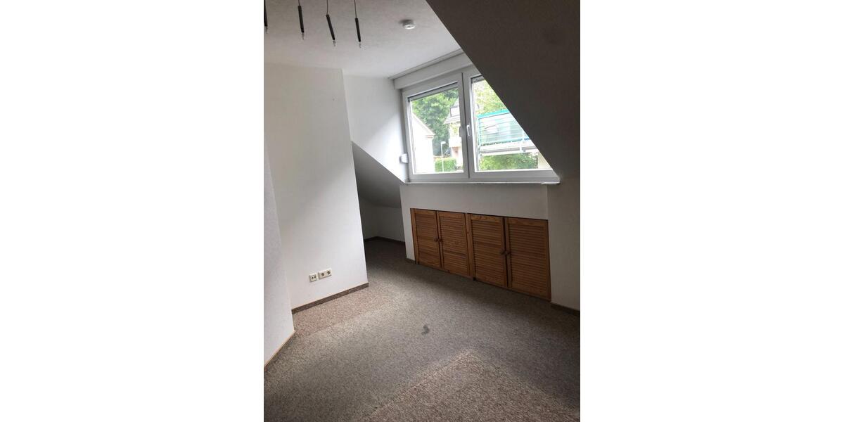 Familienfreundliches Reihenendhaus in ruhiger Lage 4.5 zimmer