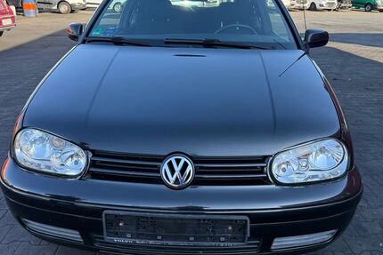 VW Golf 179.999 km 4.450 &euro; Gelsenkirchen 45891