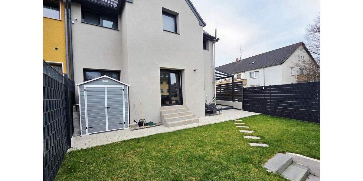 Exklusives Einfamilienhaus in Spielstraße - komplett kernsaniert und hochwertig ausgestattet 5 zimmer