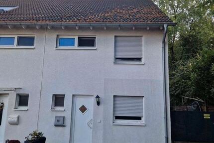 Rheienendhaus In Duisburg Alt-Homberg Bj-2004 zimmer