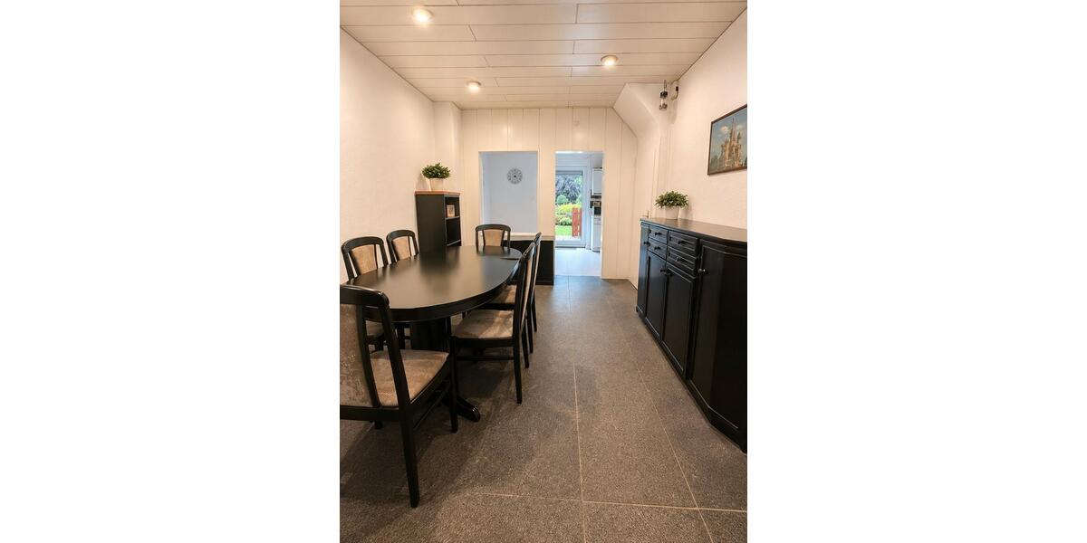 Reihenhaus Oberhausen Alt-Oberhausen - 6 Zimmer, 145 m&sup2;, 429.000&euro; | Angebot:26851729