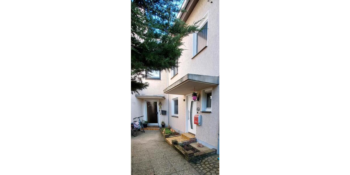 Reihenhaus Duisburg Rheinhausen - 5.5 Zimmer, 120 m&sup2;, 369.000&euro; | Angebot:26394979