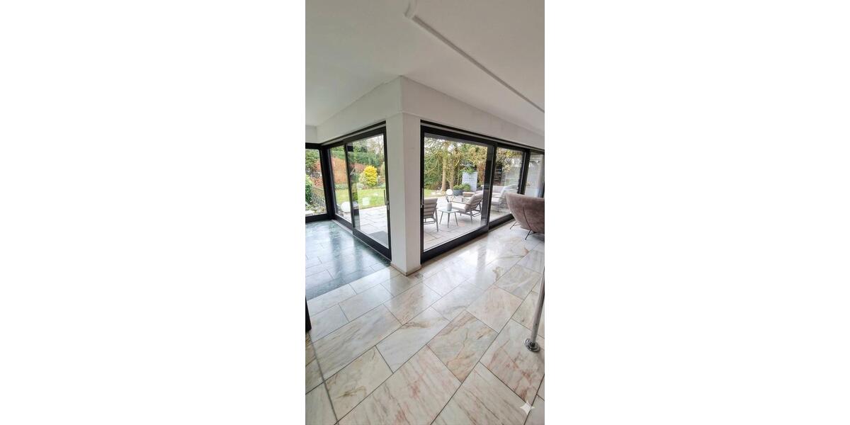 Einfamilienhaus Wesel - 8 Zimmer, 200 m&sup2;, 2.500&euro; | Angebot:26595947