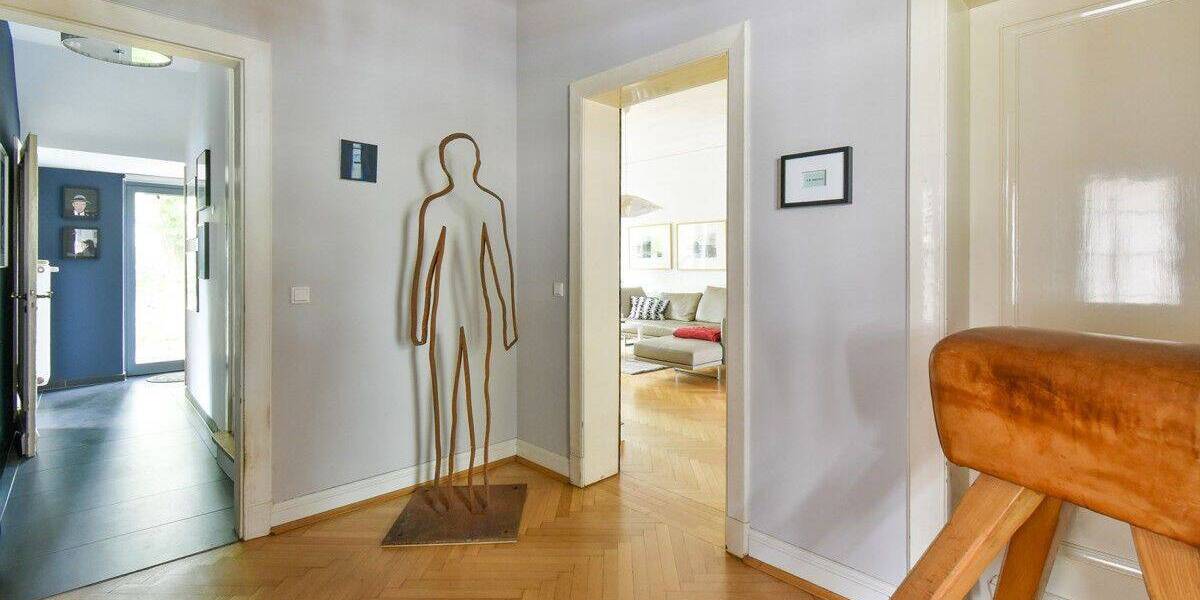 Reihenendhaus Duisburg Duissern - 9 Zimmer, 342 m&sup2;, 1.365.000&euro; | Angebot:26851078