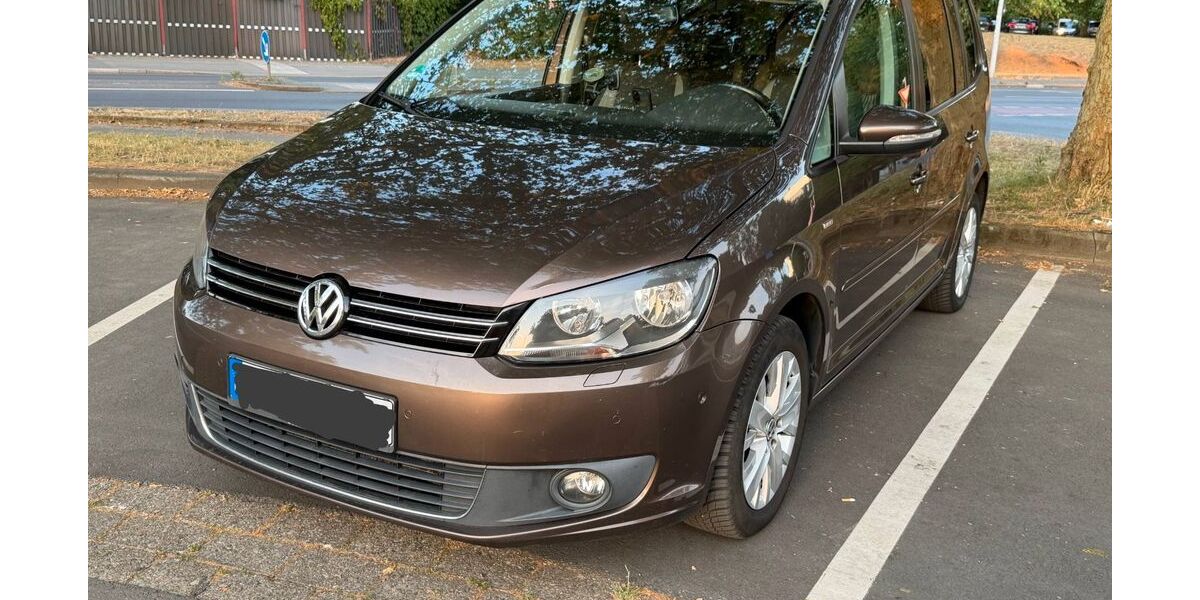 VW Touran 204.200 km 7.150 &euro; Mülheim an der Ruhr 45476